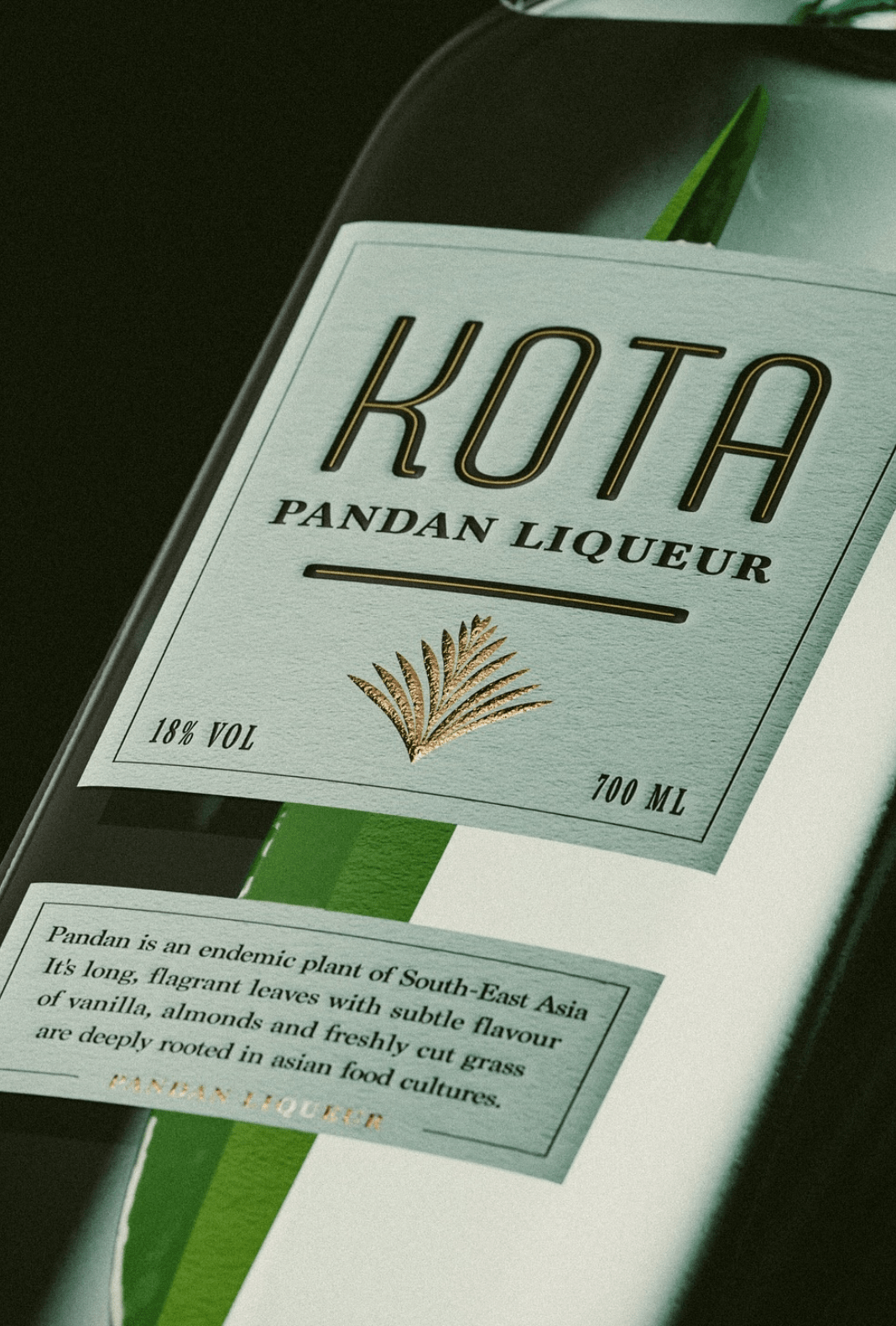 Kota Pandan Liqueur 18% 700ml | Liqueurs | Shop online at Spirits of France